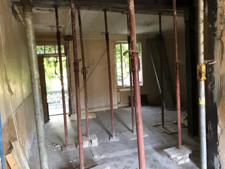 Pose d'IPN et de linteaux, chantier 4, BTP Concept