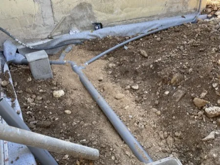 Chaînages, drainage et finitions, chantier 23, réalisation antérieure du dirigeant