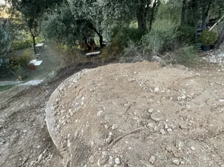 Chaînages, drainage et finitions, chantier 30, réalisation antérieure du dirigeant